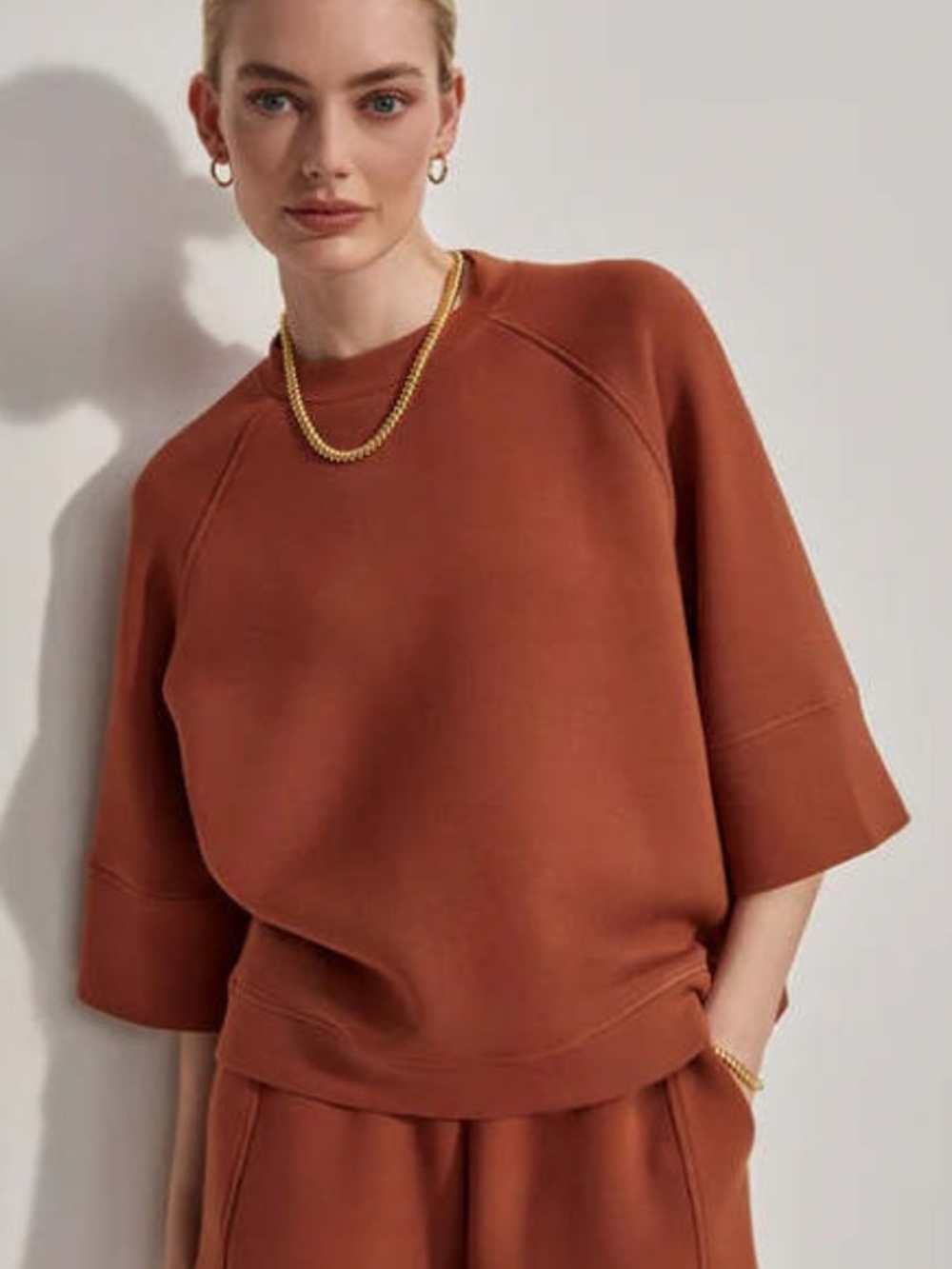 Varley Tabor Raglan Tee in Mocha Biscuit Brown